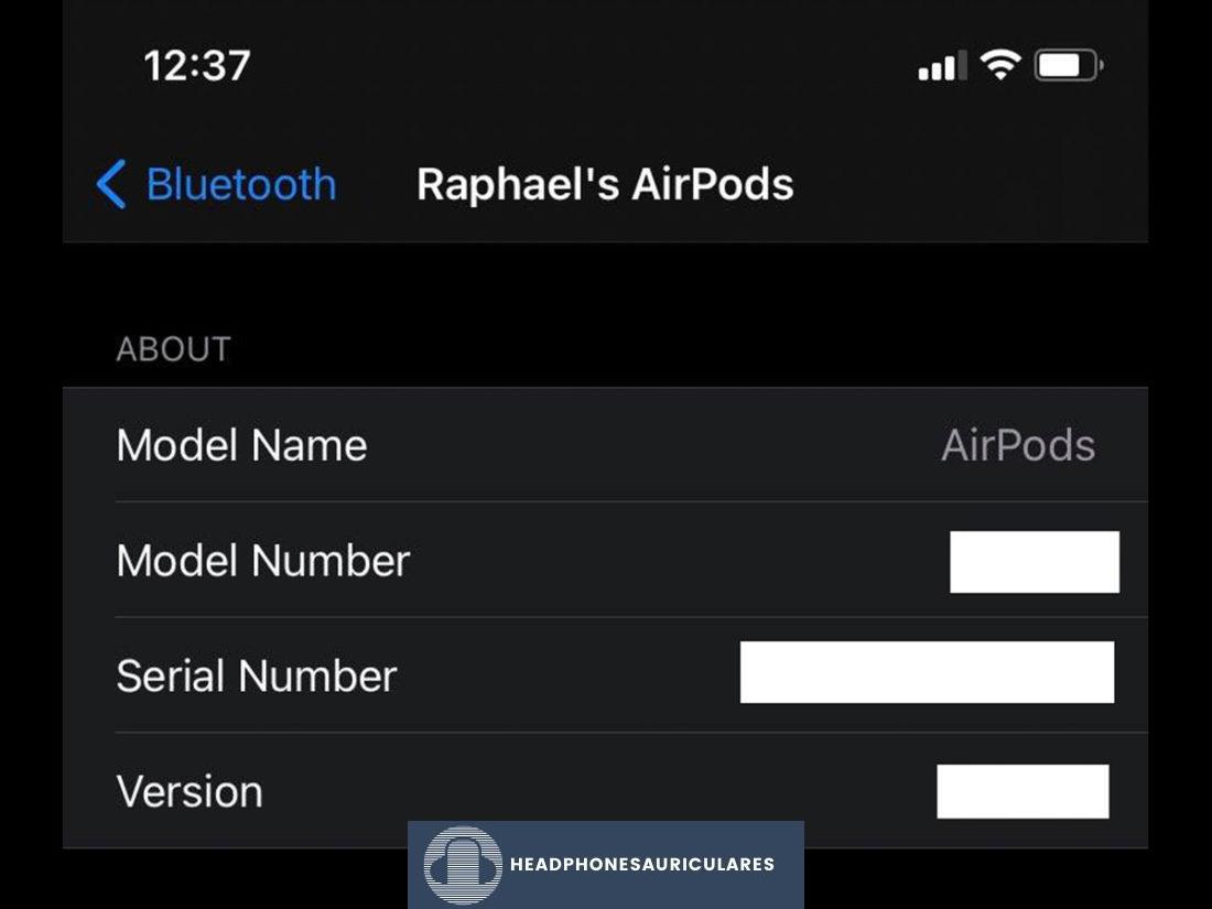 Número de serie de Apple AirPods como se ve en la configuración de Bluetooth