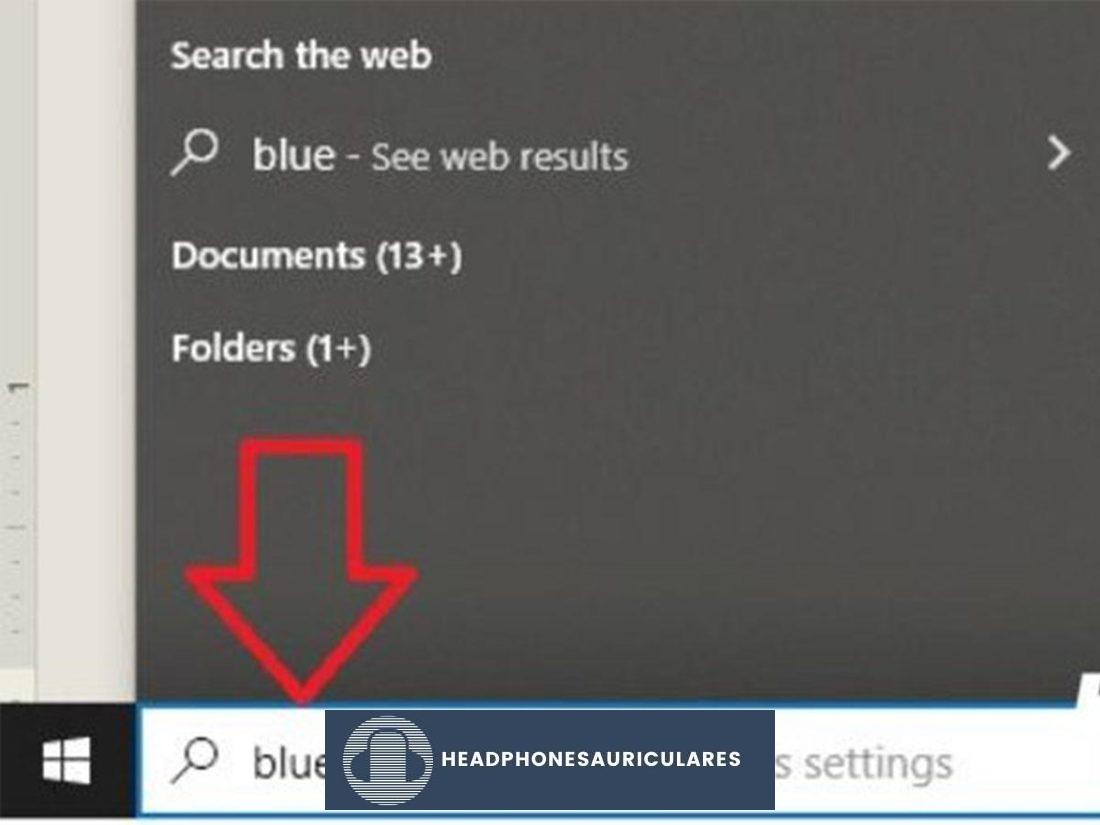 Busque la opción 'Bluetooth' en el cuadro de búsqueda de Windows.
