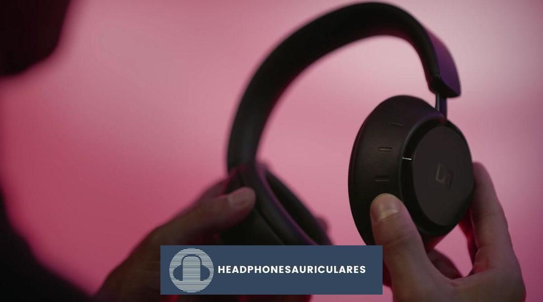 Auriculares Dolby Dimnesion (De: Dolby).