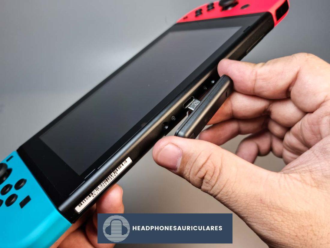 Conexión del adaptador Bluetooth USB-C a Nintendo Switch
